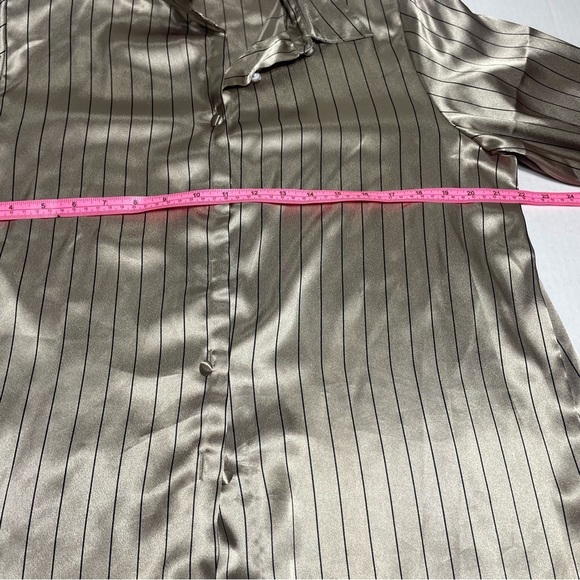 satin pin stripe button up blouse in champagne beige size 14 by Yves St. Clair - Picture 2 of 8